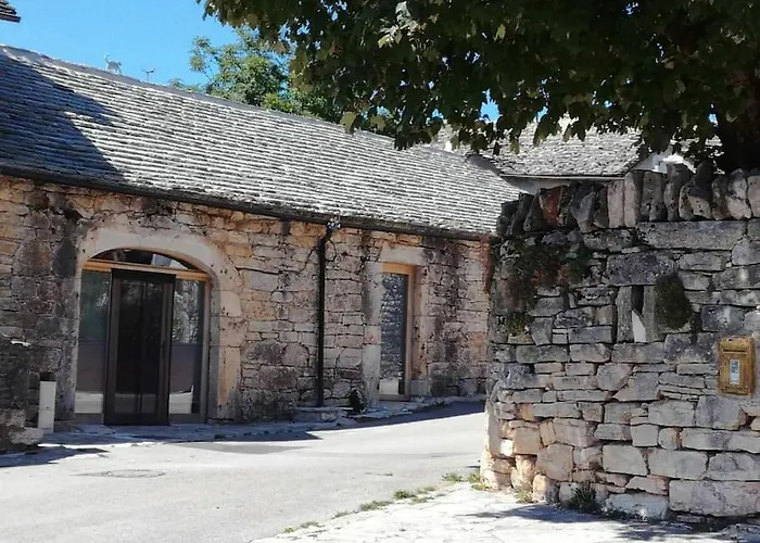 Grande Grange Atypique Proche Des Gorges Du Tarn Casa de Férias *